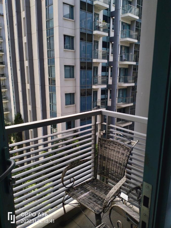 Pasay Condotel Near Resorts World & Airport ภายนอก รูปภาพ